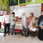 Bantu Ekonomi Warga, Desa Pananrang Salurkan BLT-DD Rp300 Ribu per Orang