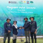 PLN UIP Sulawesi Hijaukan Jeneponto dengan Penanaman 7.000 Bibit Mangrove